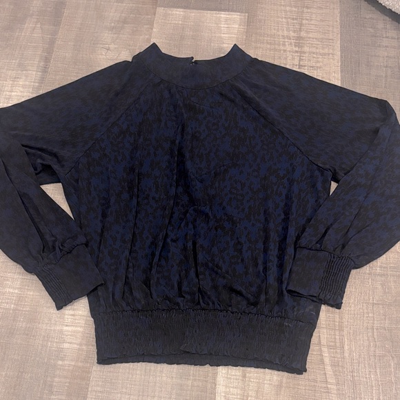 evereve mock neck long sleeve blouse - Picture 1 of 7